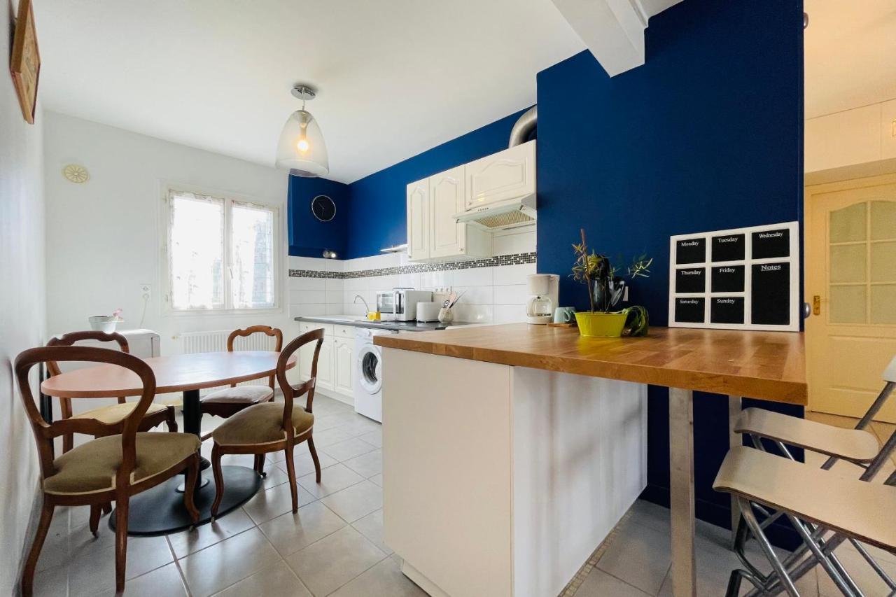 Superb Apartment 10 Min Walk From The Castle Amboise Luaran gambar