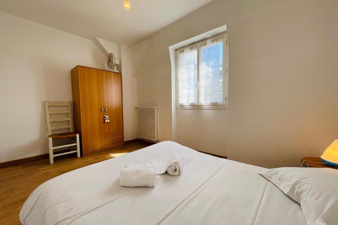 Superb Apartment 10 Min Walk From The Castle Amboise Luaran gambar