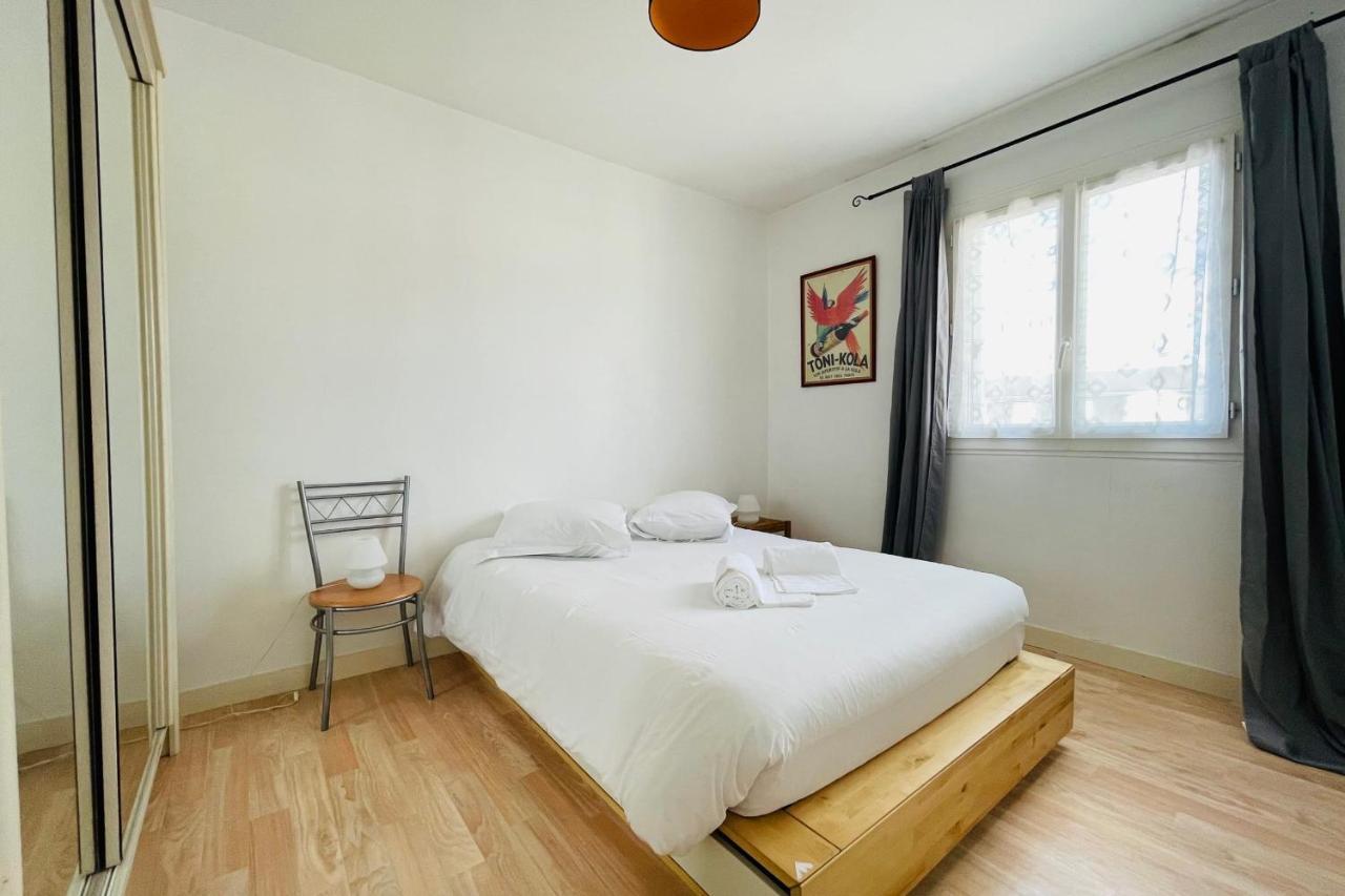 Superb Apartment 10 Min Walk From The Castle Amboise Luaran gambar